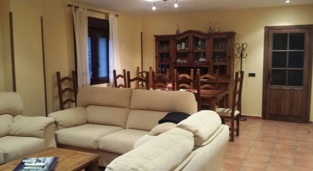 Casa Rural Paseo del Rio, Rezervați Hotel Navaconcejo Valle del Jerte