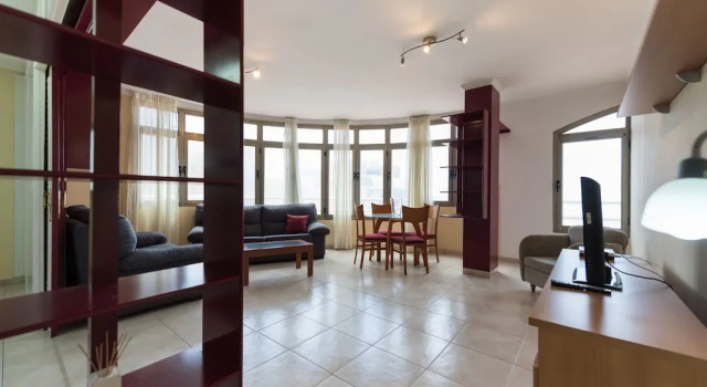 Apartamento Mirando Al Mar - Almansa + Parking, Prenota Appartamento Hotel a Gran Canaria con parcheggio, Parcheggio