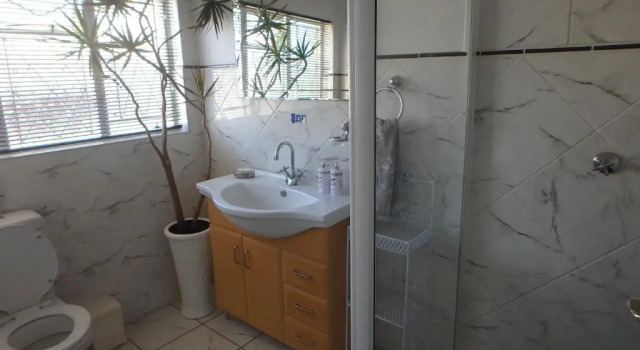Двухместный номер Standard с балконом Eagle's Nest B&B/Self-catering