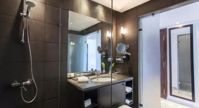 Двухместный номер Executive с видом на море Mövenpick Hotel Gammarth Tunis