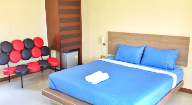 Jintana Resort, Забронировать Курортный отель Недорогие отели Бурирам, недорого