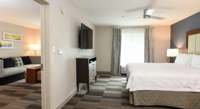 Двухместный люкс c 1 комнатой Homewood Suites Cincinnati Airport