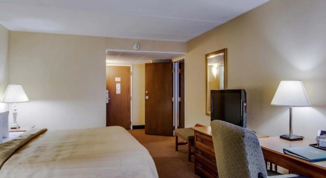 Номер Standard Quality Hotel and Conference Center Bluefield