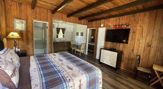 Номер Deluxe Riverfront Lodging