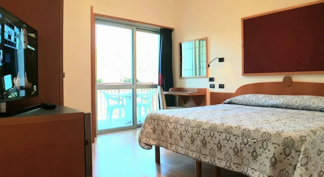 Двухместный номер Superior с балконом Hotel Terme di Castel San Pietro