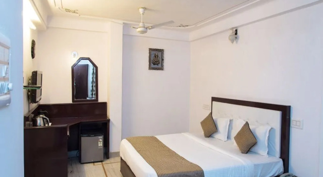 OYO 12656 Hotel Green View International, Забронировать Отель Отели штата Раджастхана с парковкой, Парковка