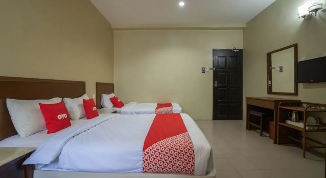 Люкс Superior OYO 1194 Best Stay Hotel Pangkor
