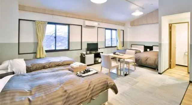 Четырёхместный номер Standard Madarao Kogen Hotel