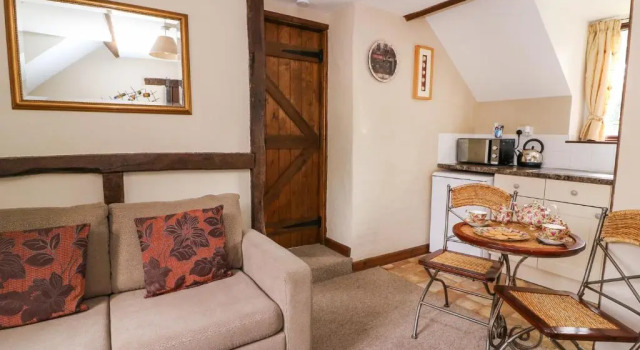 Oak Cottage