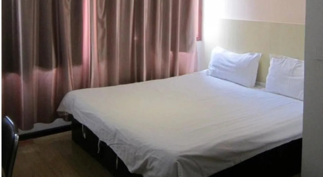 Luoyang White-collar Hotel, Book Hotel Jian Xi 