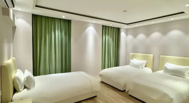 Трёхместный номер Superior Mika Hotel