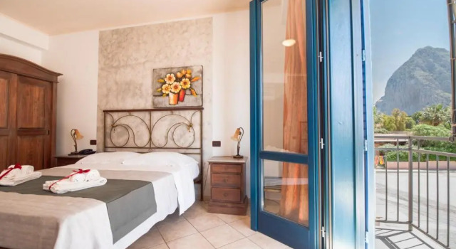Номер Standard Hotel Altamarea