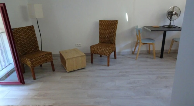 Les Studios de St Guilhem, Book Hotel Saint-Guilhem-le-Desert Hérault