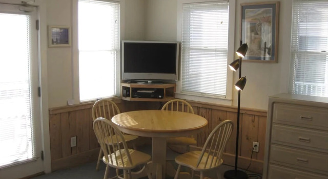 Towne House #7109 6 Bedrooms 4 Bathrooms Home