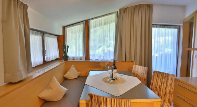 Апартаменты с 3 комнатами Apartmenthaus JÖRG, im SOMMER inklusive Super-Sommer-Card