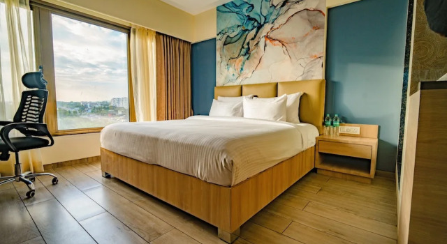 Номер Deluxe Pride Elite Chhatrapati Sambhaji Nagar
