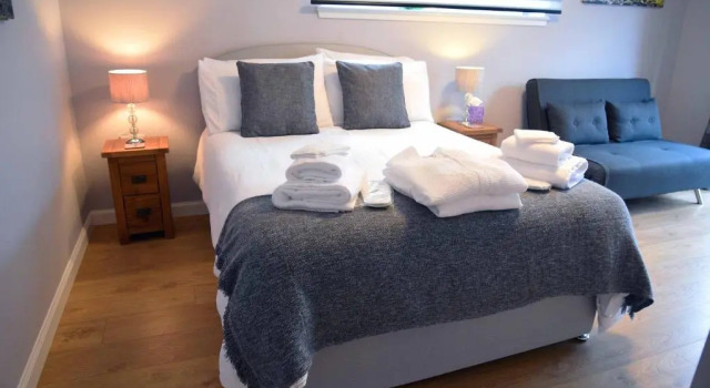 13 Matheson Place (Adults Only), Забронировать Отель Отели Острова Ская с парковкой, Парковка