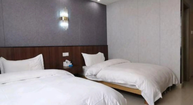 Suqian Sihong Quankai Guest House, Book Guesthouse Hotels in Sihong with Parking, Parking
