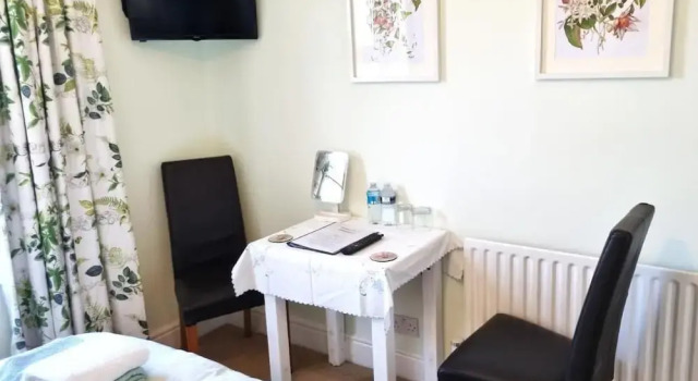 Номер Classic The Witterings Bed and Breakfast