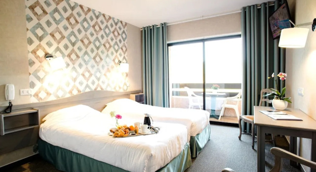 Двухместный номер Standard Logis Hotel Restaurant La Porte des Cévennes