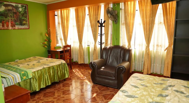 Hospedaje Orbis, Buchen Sie Hostel Hostels in Junín, Hostel