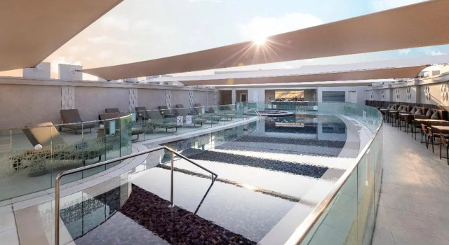Отель Crowne Plaza Doha - The Business Park by IHG