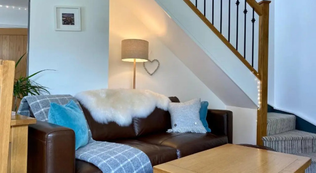 Bluebell Cottage with Hot Tub