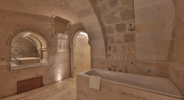 Люкс с видом на горы Taru Cave Suites