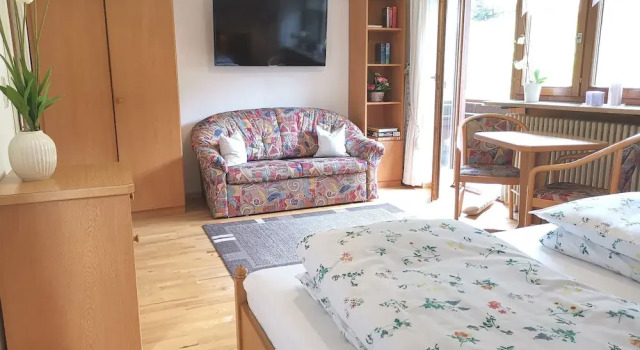 Apartment Edelweiß, Забронировать Апартаменты/квартира Отели Hoernergruppe с парковкой, Парковка