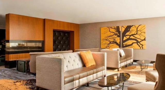 Полулюкс Sheraton Valley Forge King of Prussia