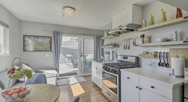 Апартаменты c 1 комнатой Updated Livermore Apartment w/ Private Deck!