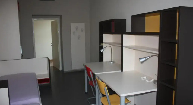 Hostel Tabor, Забронировать Хостел Хостелы Любляна, рядом с Железнодорожный вокзал Любляны, Хостел