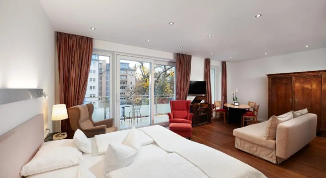 35qm Deluxe Apartment Suites im Stil Design Hotel Vosteen Nähe der Kaiserburg, Забронировать Апартаменты/квартира Отели Нюрнберга с парковкой, рядом с Городской музей Фембохаус, Парковка