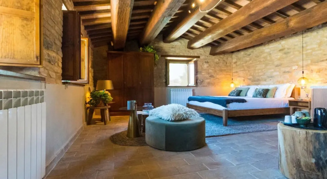Номер Standard с видом на бассейн Borgo Castello Panicaglia