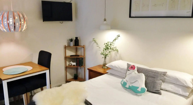 Canberra Furnished Accommodation, Забронировать Отель Отели Канберры 4 звезды, рядом с Supreme Court of the Australian Capital Territory, 4*