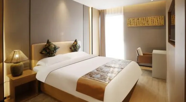 Люкс Deluxe Sanya icare Aiqi Hotel (Dadonghai No.1 Harbour City)