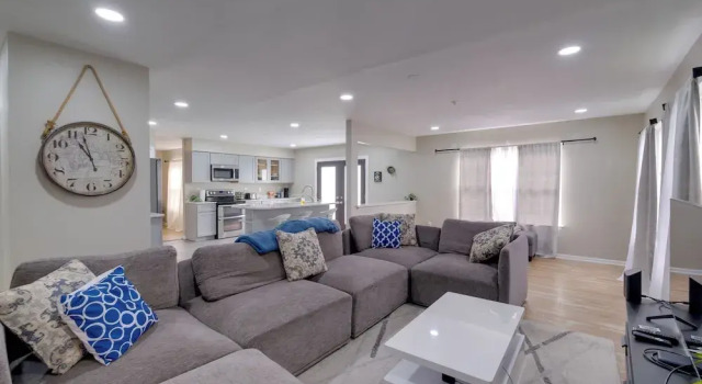 Family Home Near UMD & Dtwn Silver Spring!, Buchen Sie Ferienhaus Hotels in Maryland mit Parkplatz, Parkplätze
