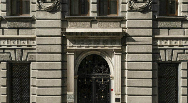 Les Temps Istanbul Karakoy, Curio Collection By Hilton, Забронировать Отель Отели Стамбула с парковкой, рядом с Ashkenazi Synagogue of Istanbul, Парковка