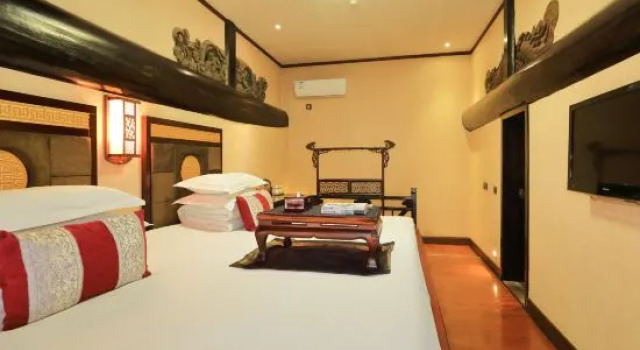Люкс с 6 комнатами с видом на внутренний двор Pingyao Yunjincheng Hotel