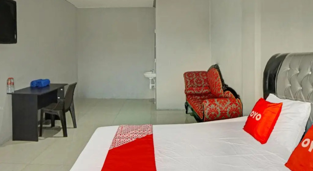 OYO 91120 D'ritz Homestay, Rezervovat Hotel Hotely v Medan s parkováním, Parkování