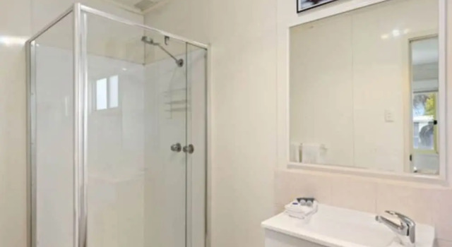Номер Standard c 1 комнатой с балконом Discovery Parks - Adelaide Beachfront