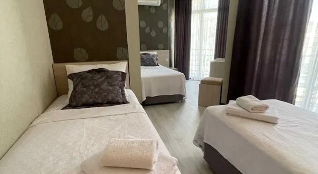 Трёхместный номер Standard Pacific Hotel