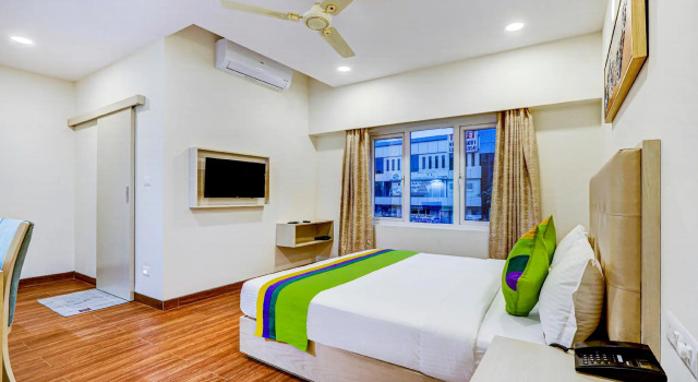 Двухместный номер Deluxe Treebo Galaxy Suites Near Yeshwanthpur Railway Station