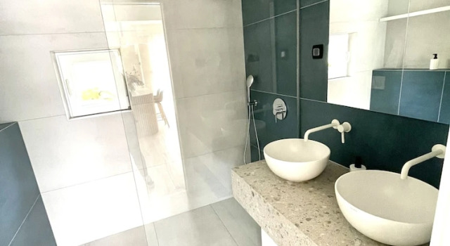 Апартаменты Deluxe с балконом и с частичным видом на море Villa Boro 4