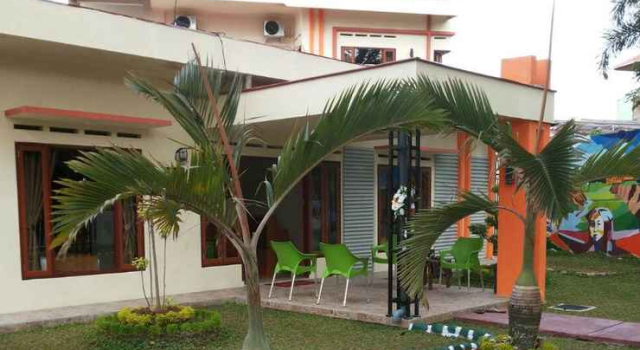 Nagari Koto Gadang, Rezerwuj Hotel Padang Sumatra