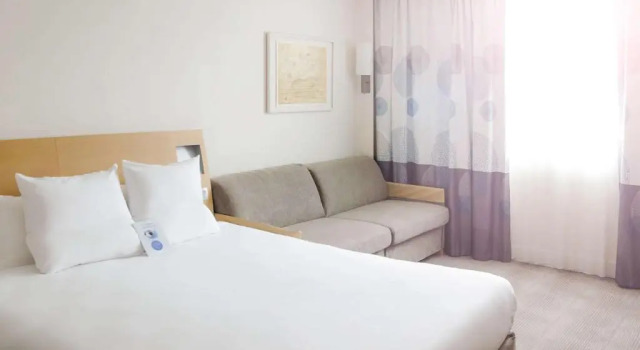 Двухместный номер Standard Novotel Reims Tinqueux
