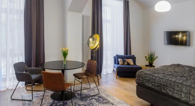 Студия Deluxe MN6 Luxury Suites by Adrez