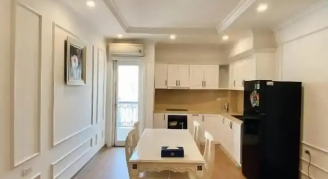 Полулюкс Luxe Paradise Suites Hotel Dich Vong Hau