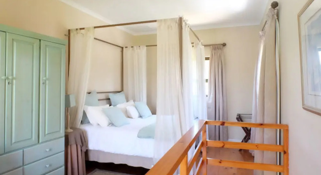 Двухместный полулюкс Vine Guesthouse