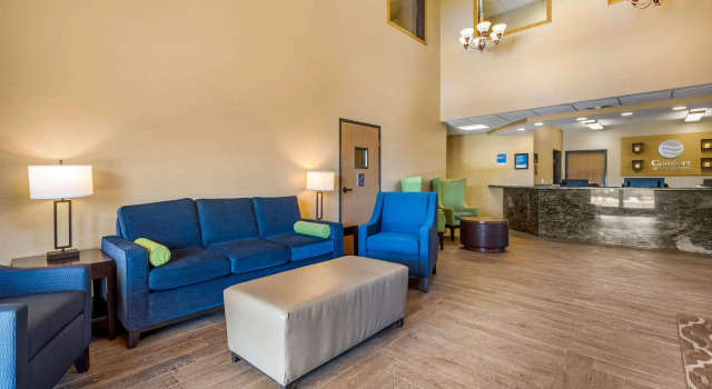 Comfort Inn & Suites Near Temecula Wine Country, Varaa Hotelli Temecula Kalifornia